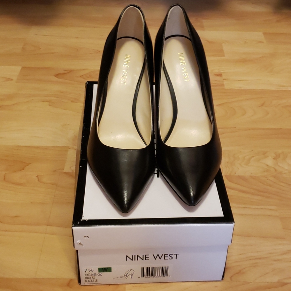 Nine West Pumps in 7.5 wide